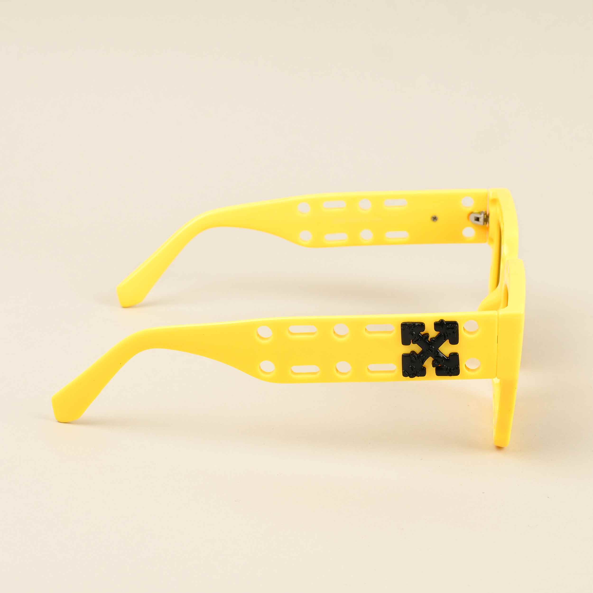 Idor 2099 Yellow/Black