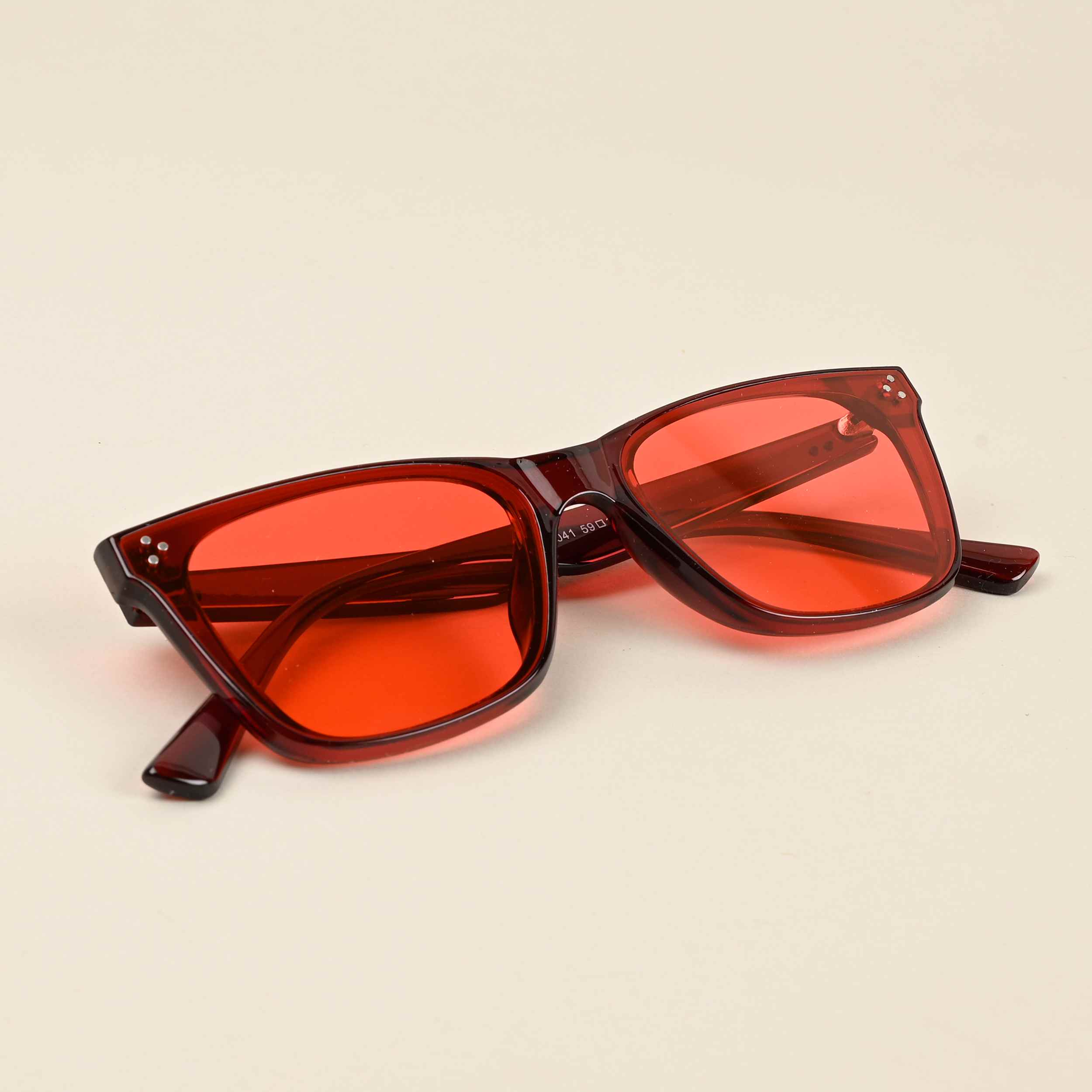 Idor 2041 Red