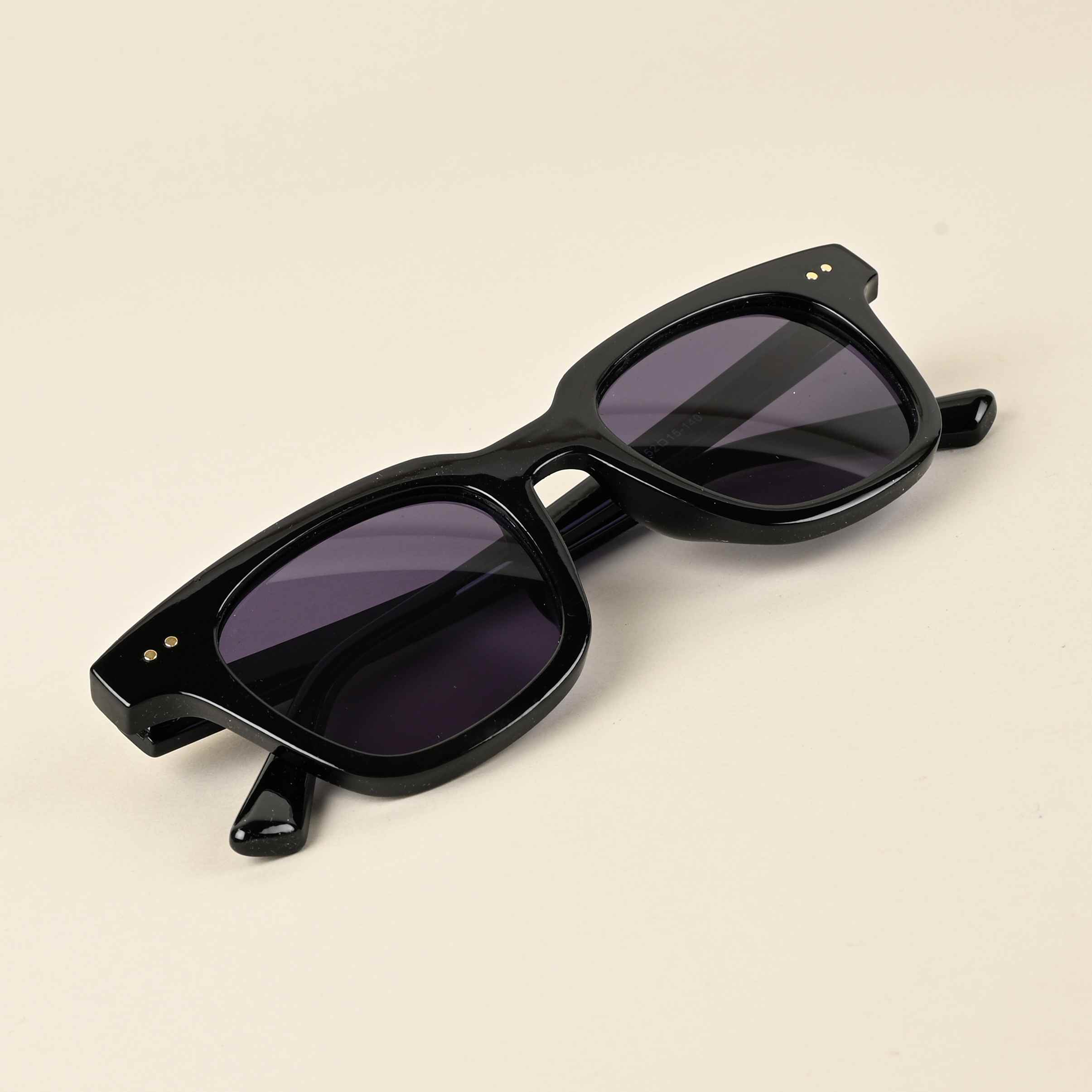 Idor 2038 Black