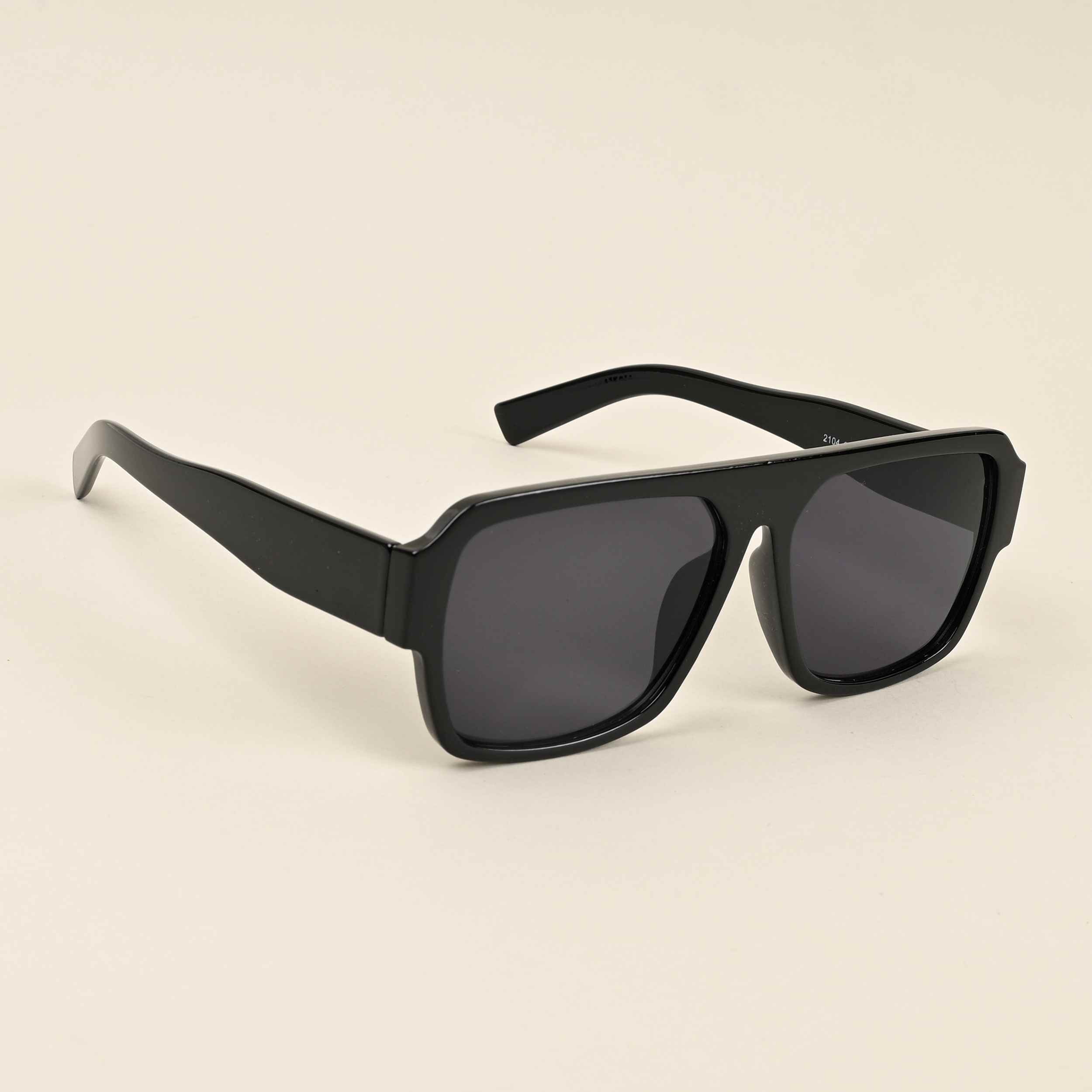 Idor 2104 Black