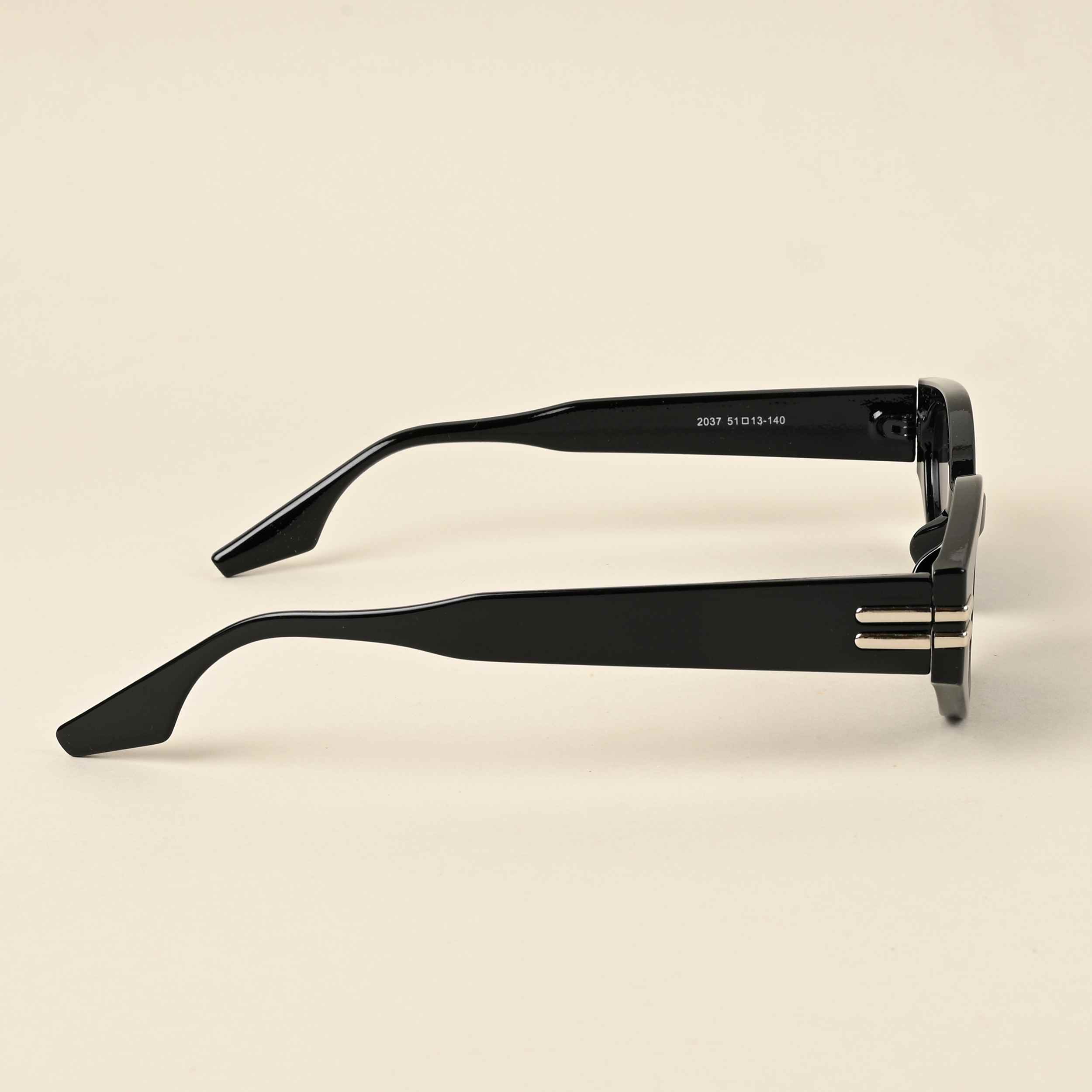 Idor 2037 Black
