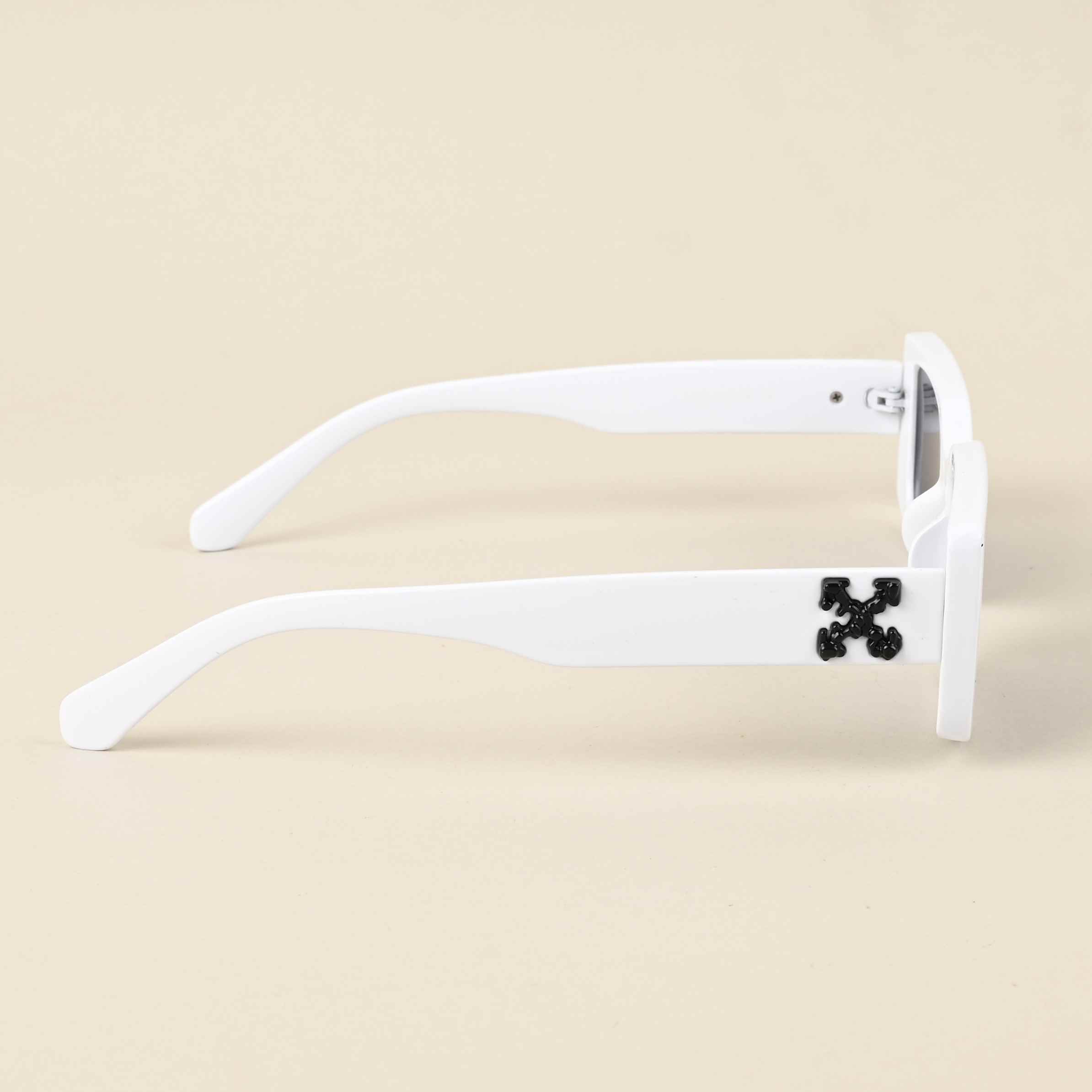 Idor 2036 White