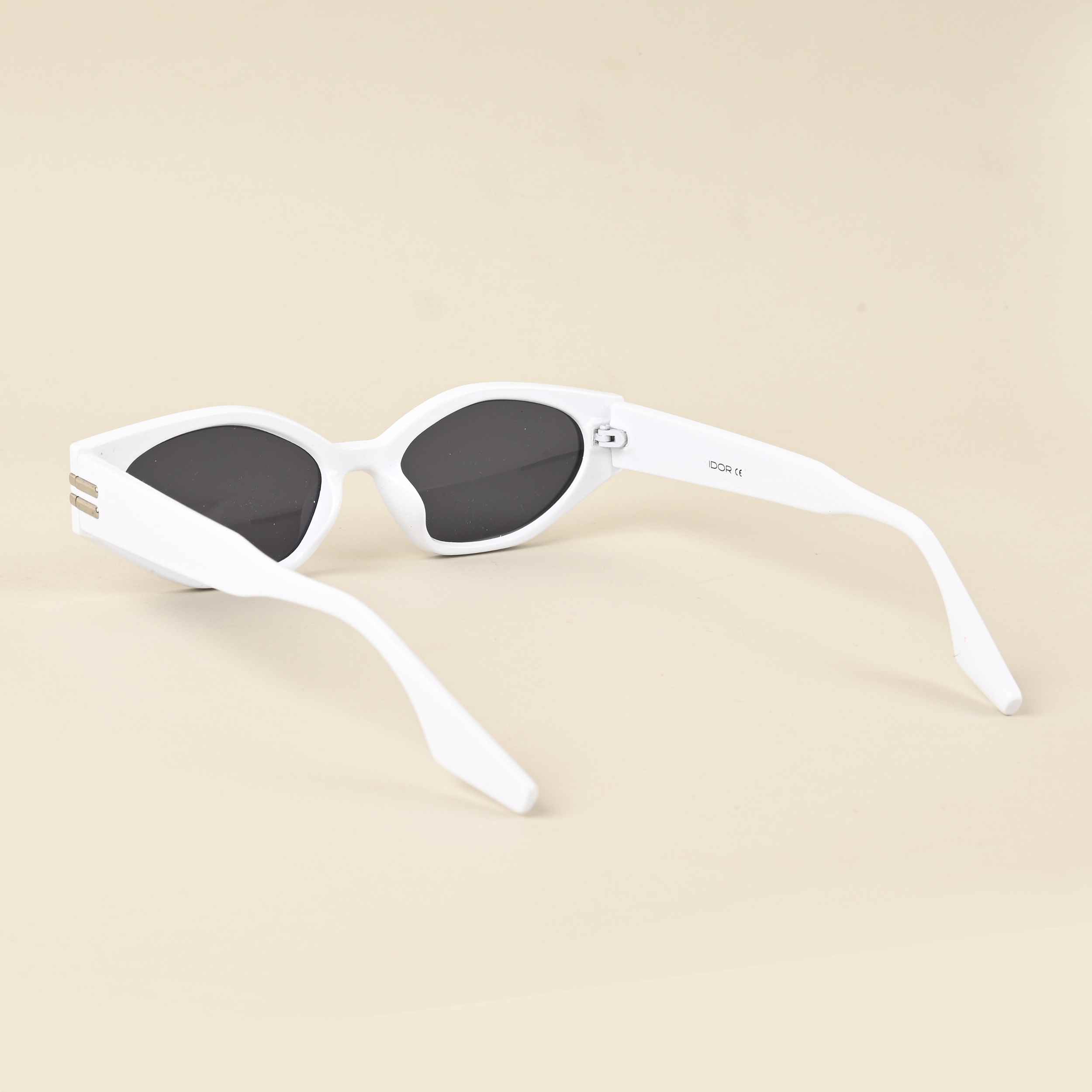 Idor 2037 White