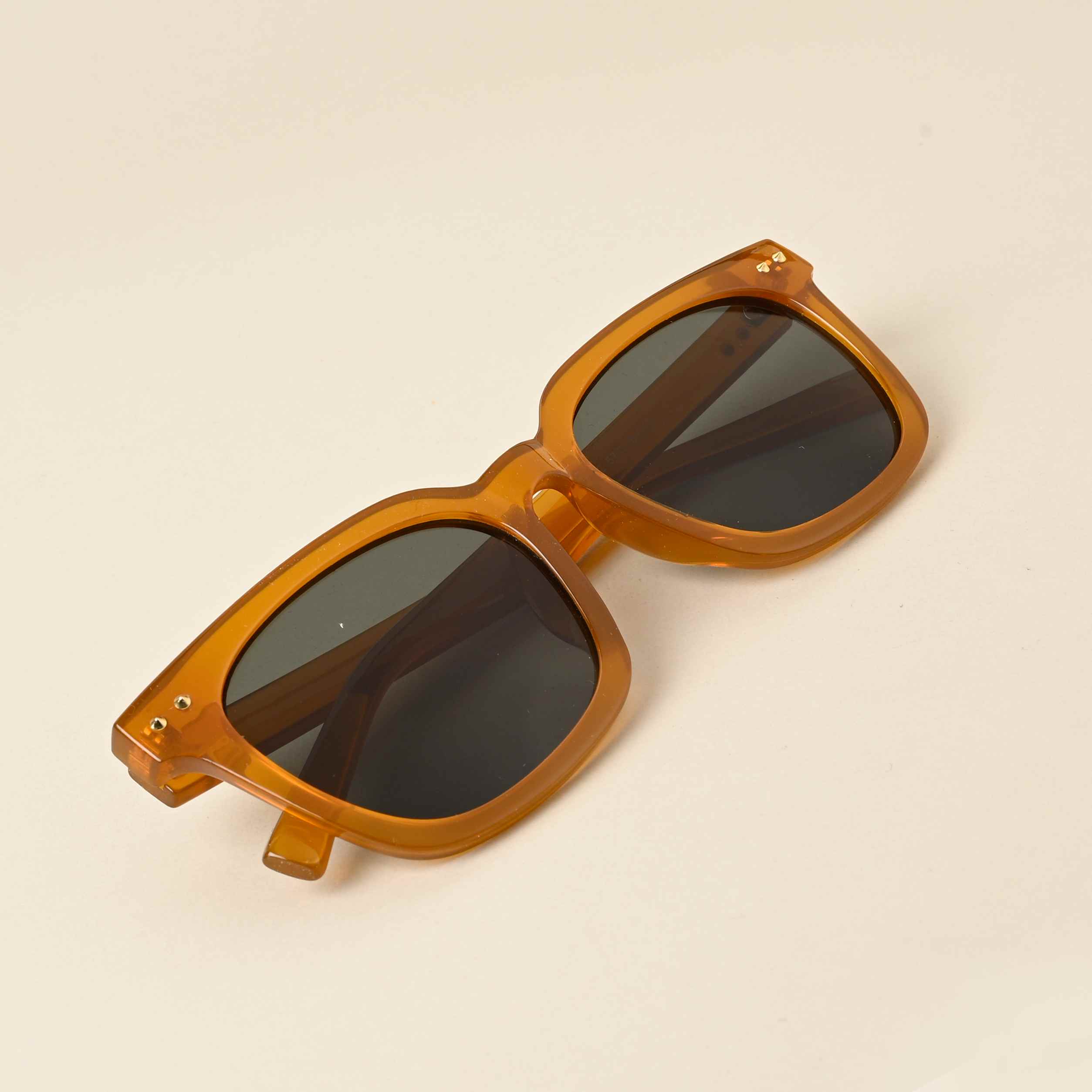 Idor 2042 Orange