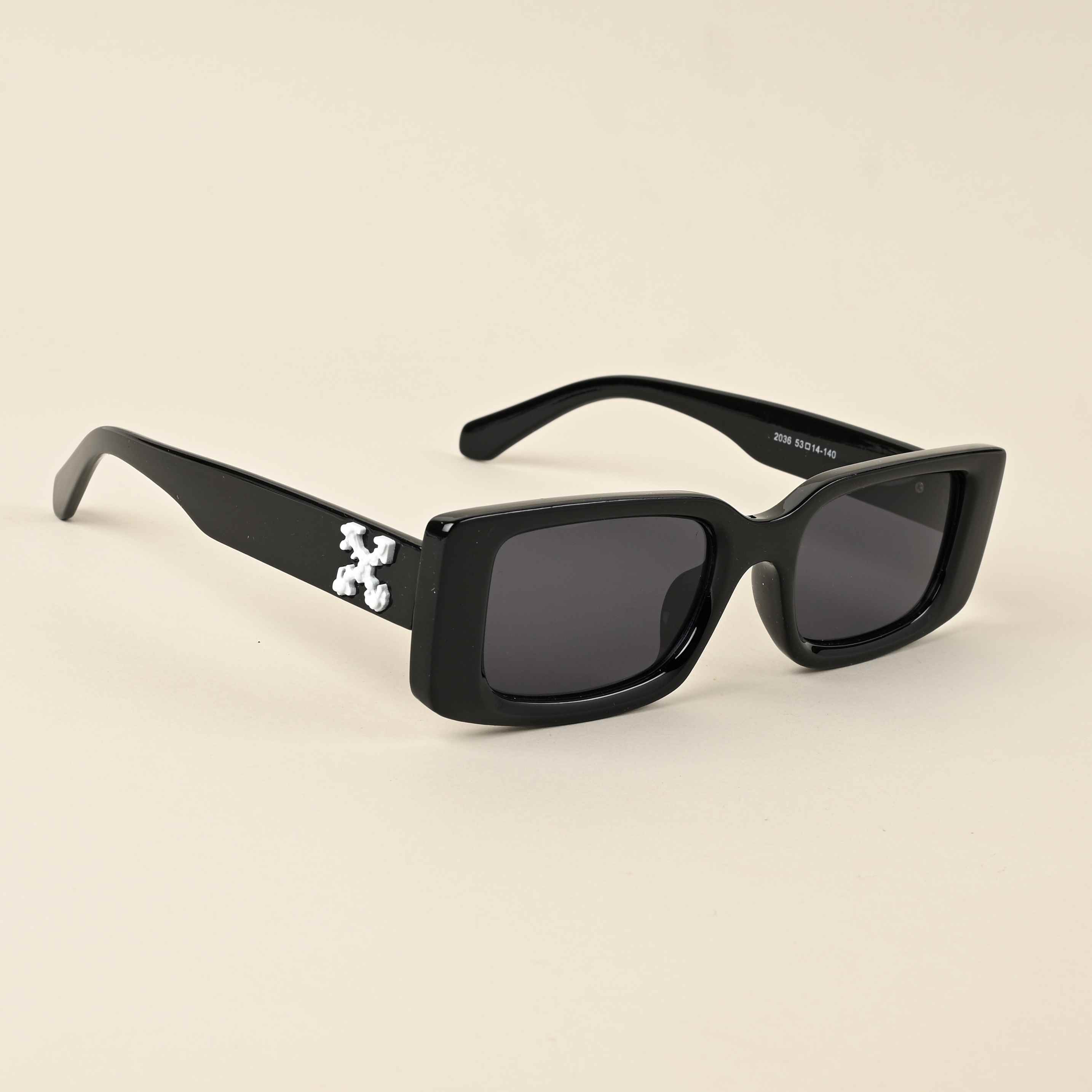 Idor 2036 Black