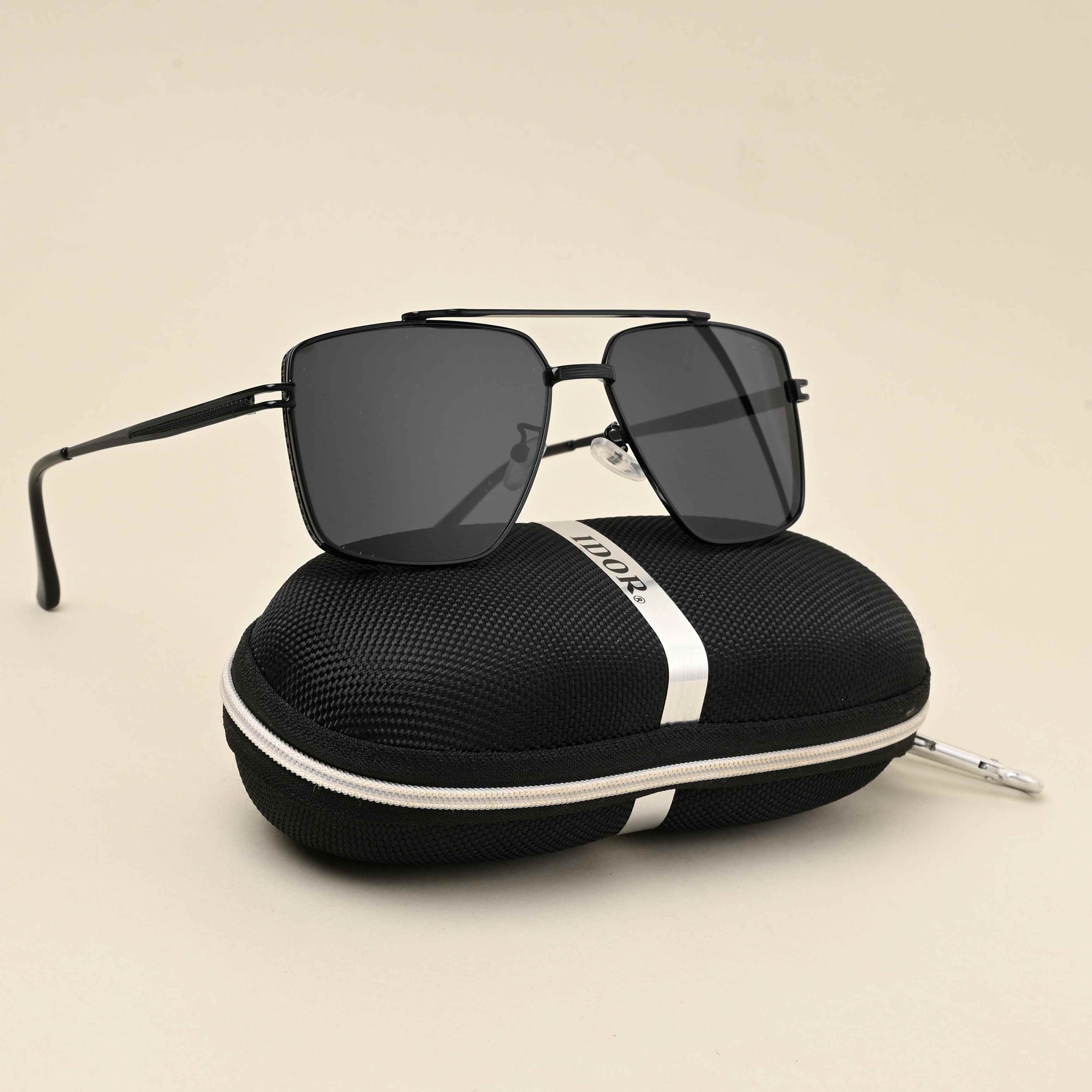 Idor 2411 Black