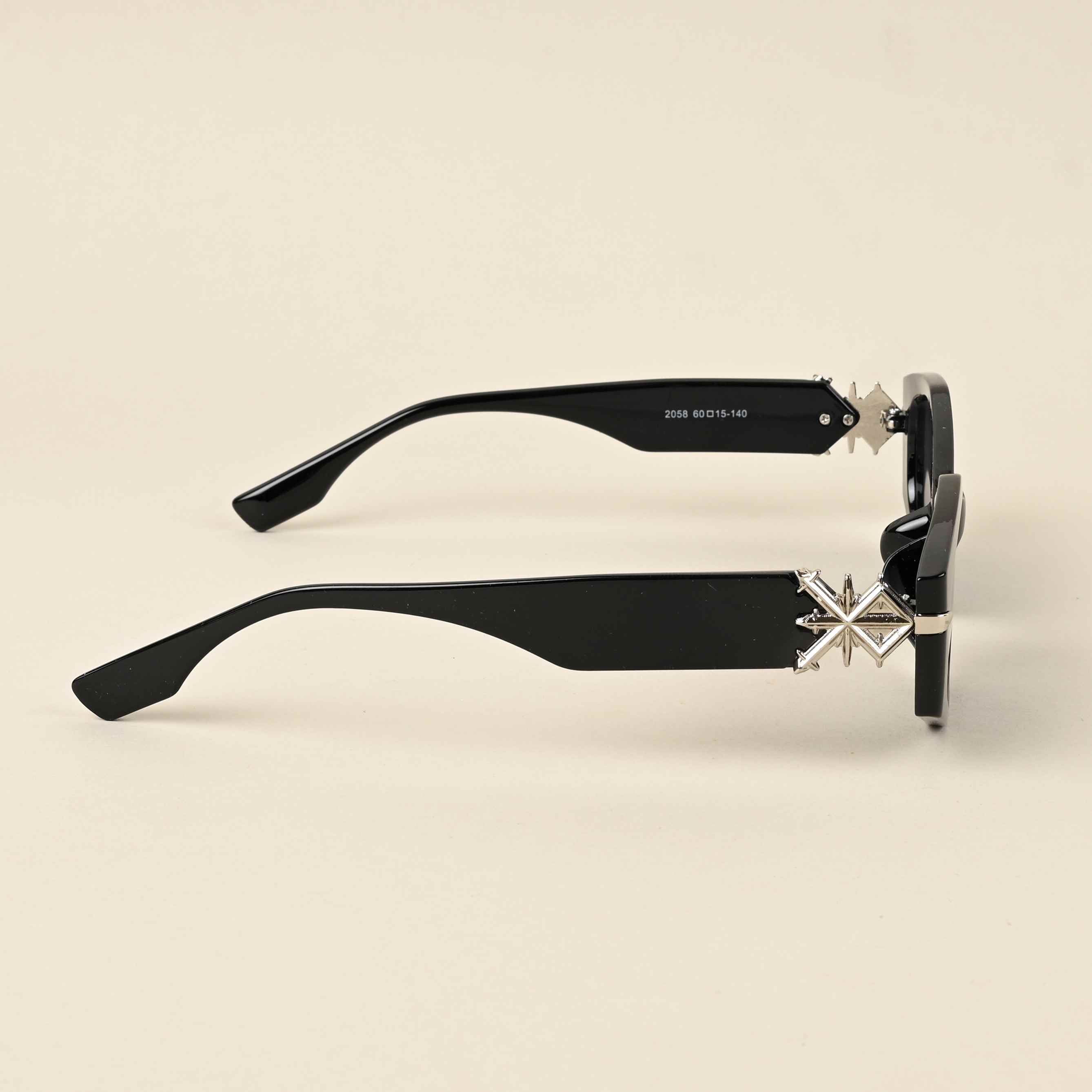 Idor 2058 Black