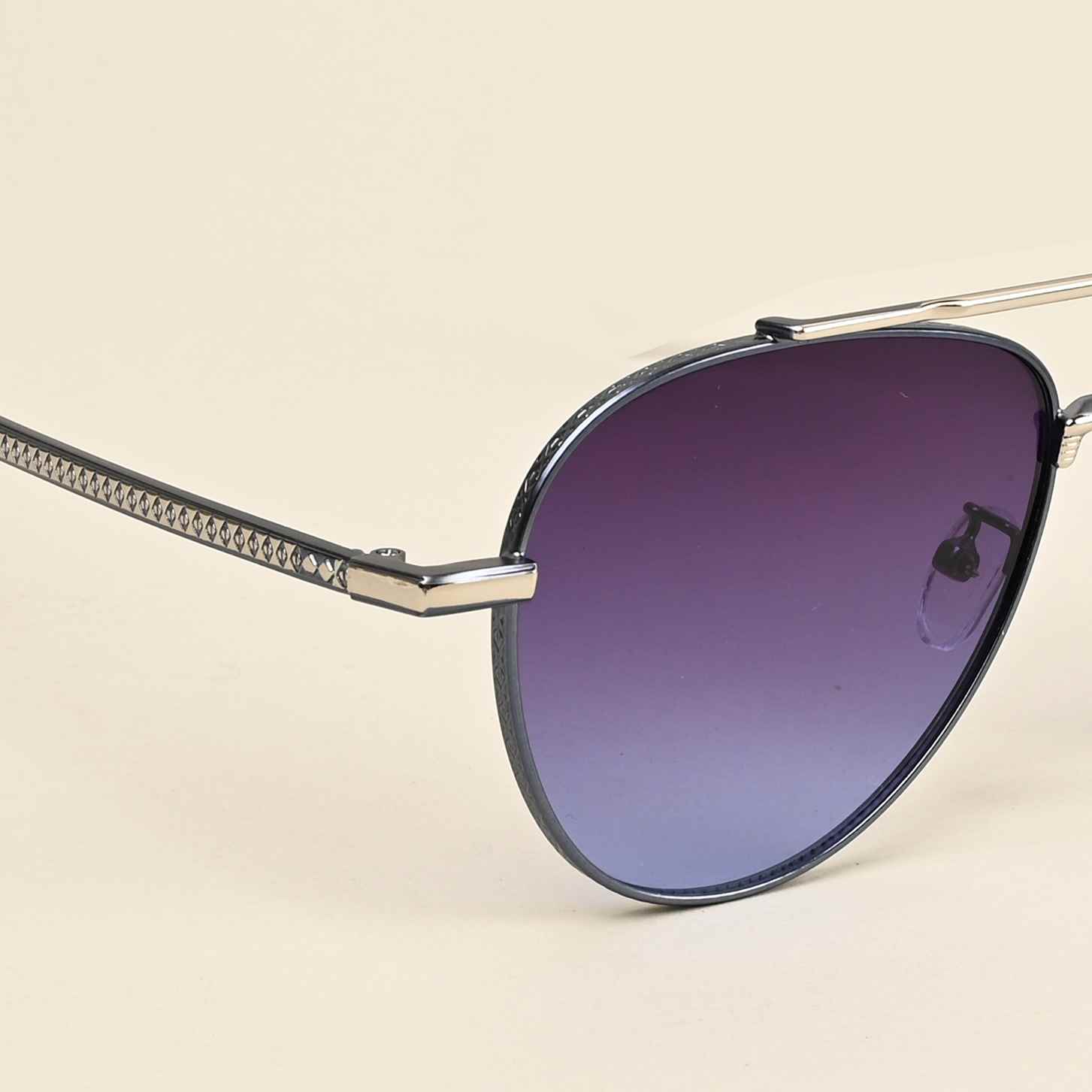 Idor 2542 Silver