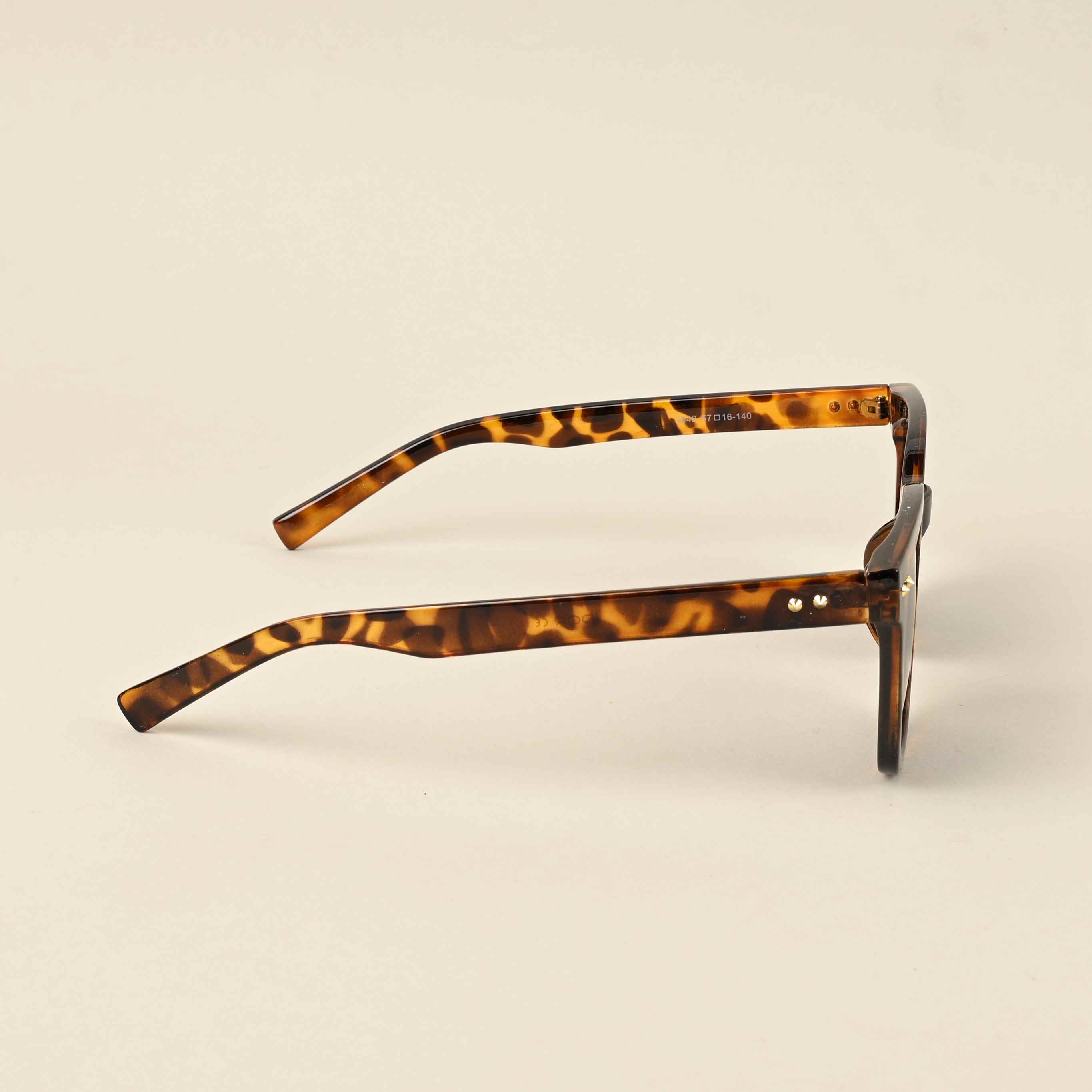 Idor 2042 Brown