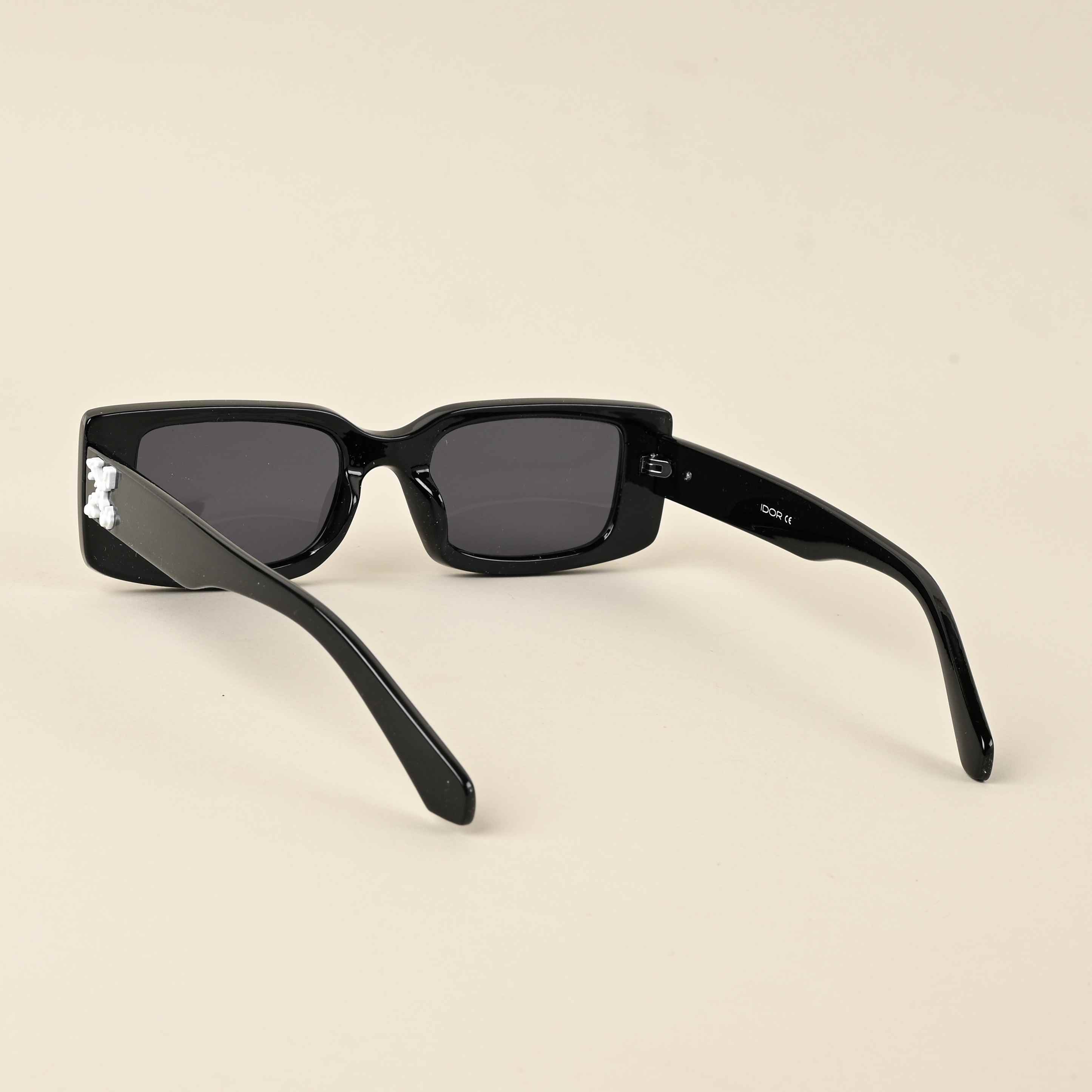 Idor 2036 Black
