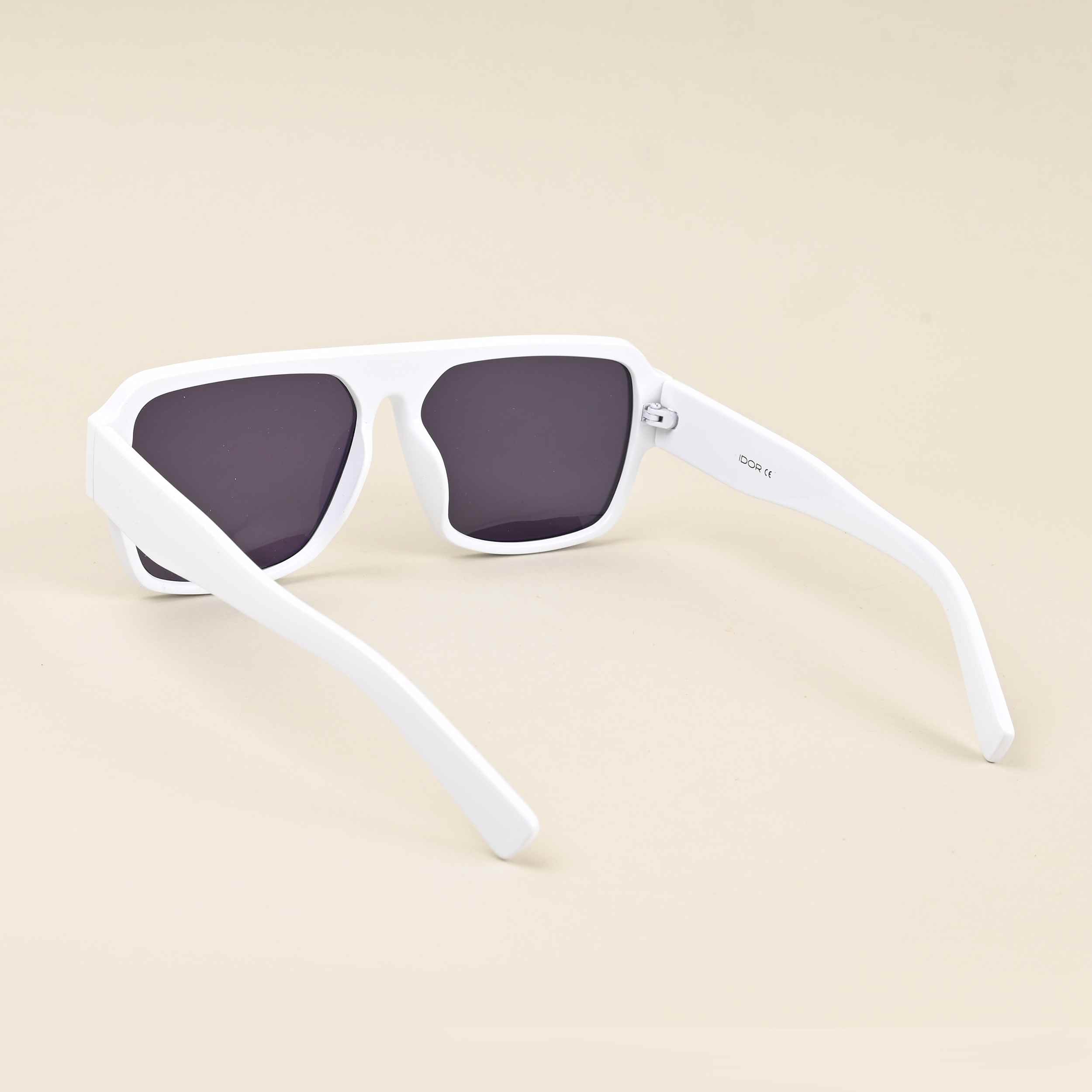 Idor 2104 White