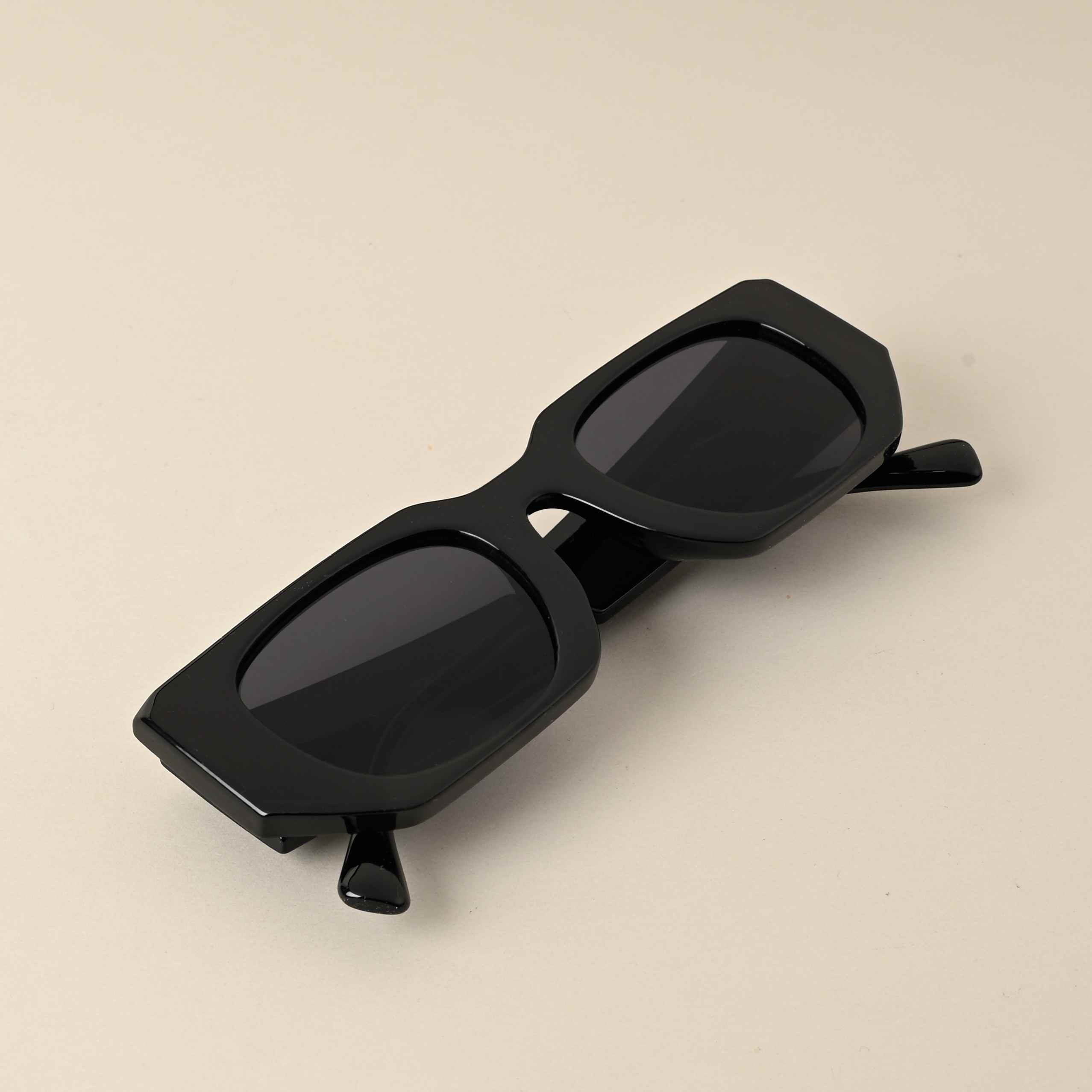 Idor 2107 Black