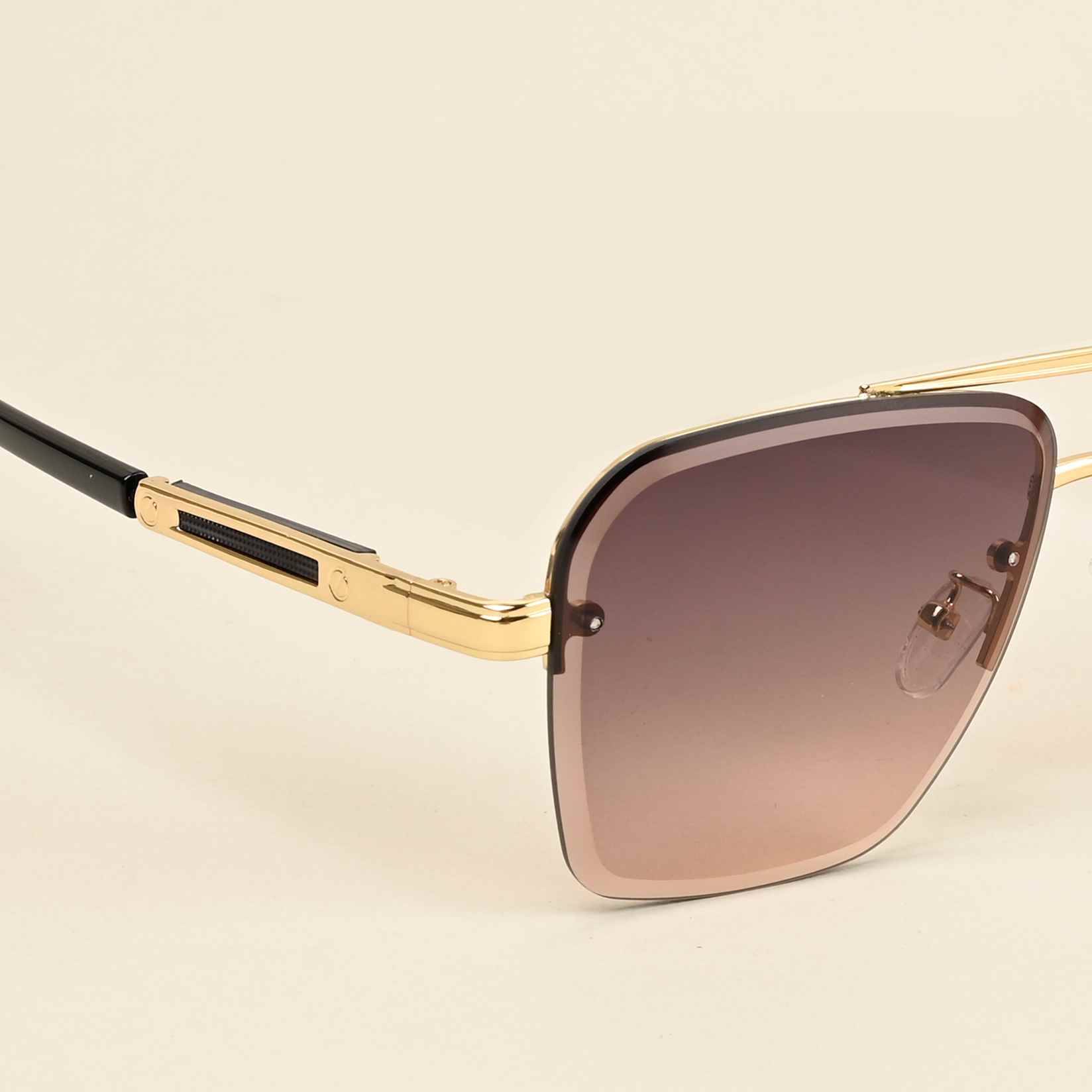 Idor 2500 Gold