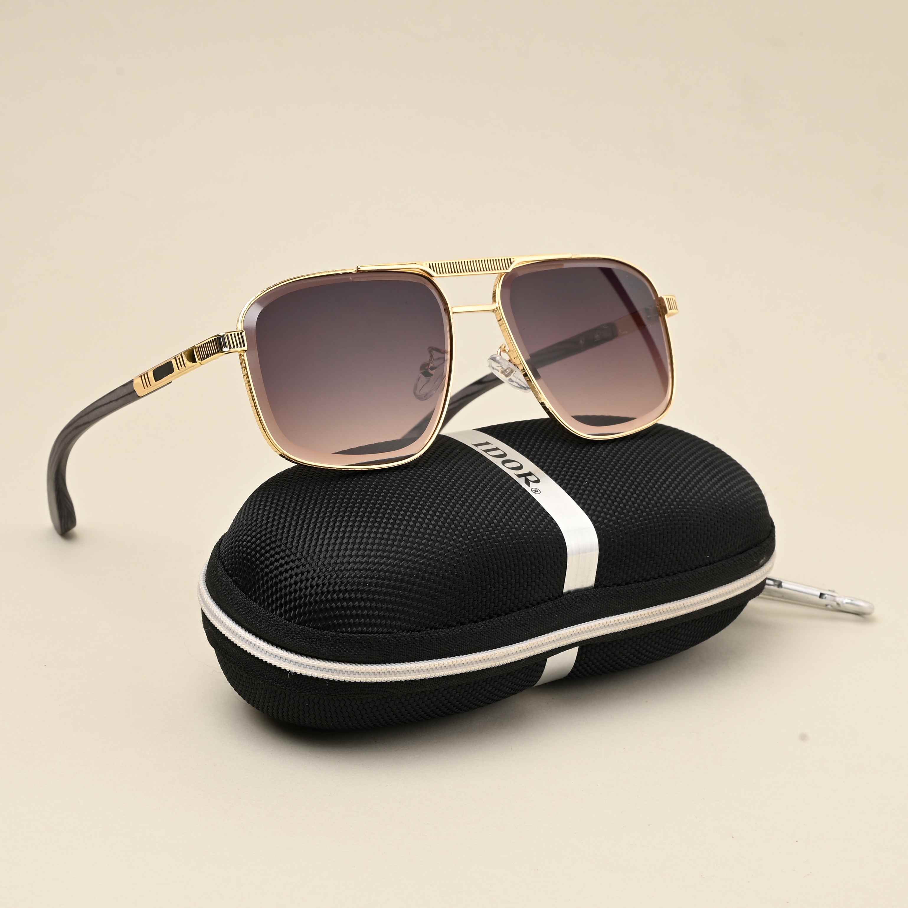 Idor 2524 Gold