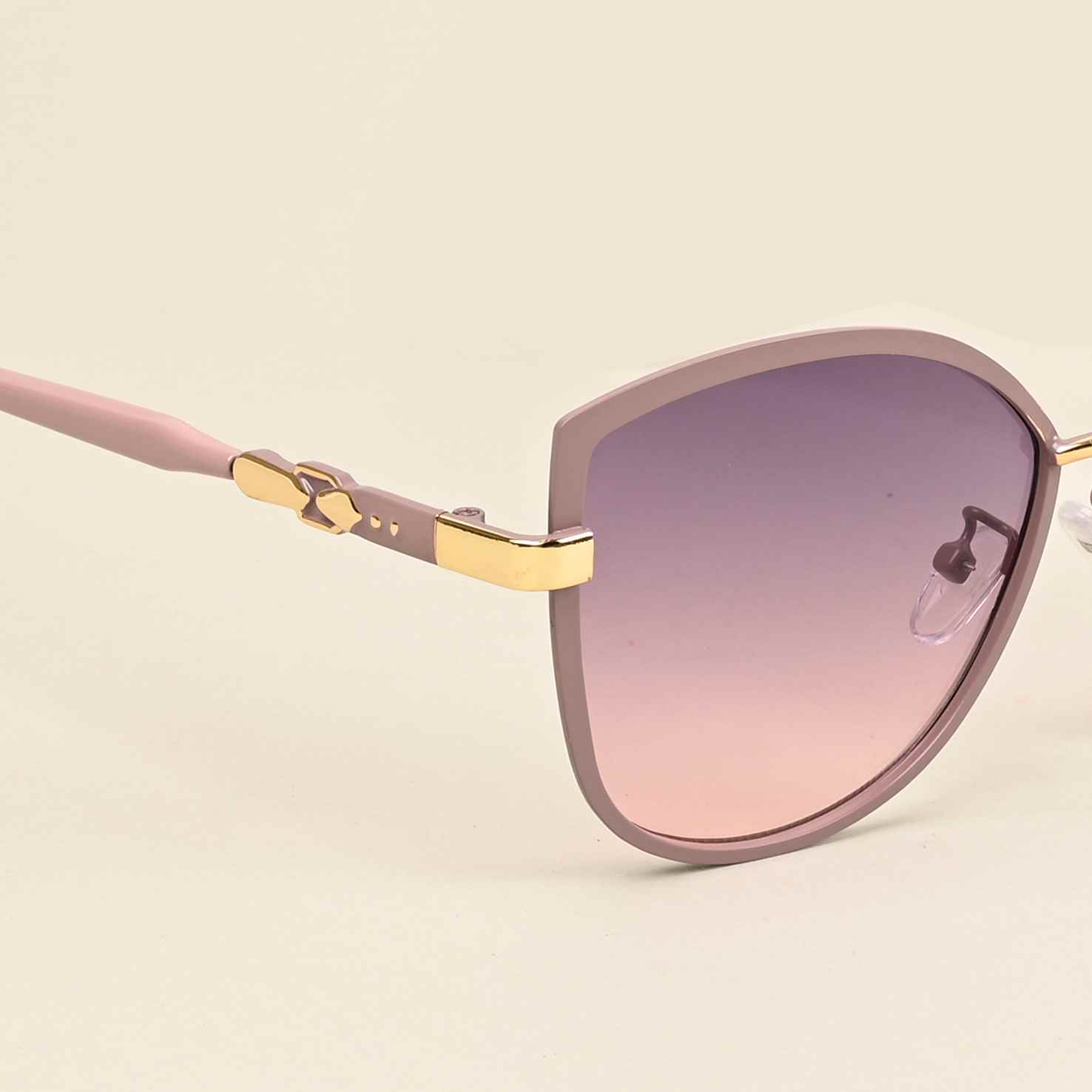 Idor 2550 Gold